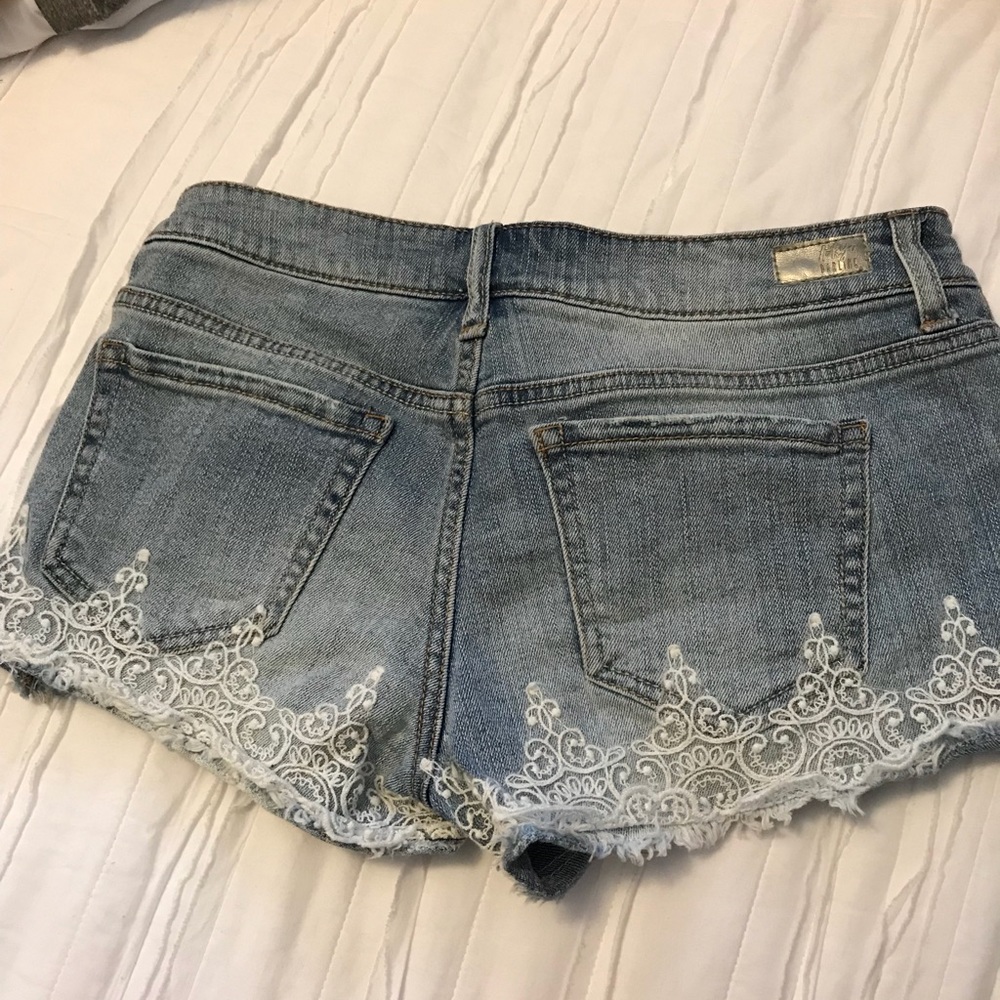 Shorts - Picture 2 of 2